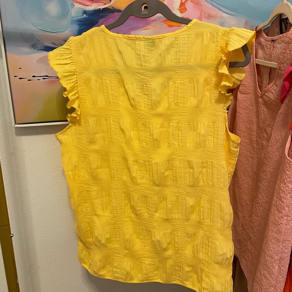 Yellow Ruffled Button-Down summer spring Top - Picture 6 of 7